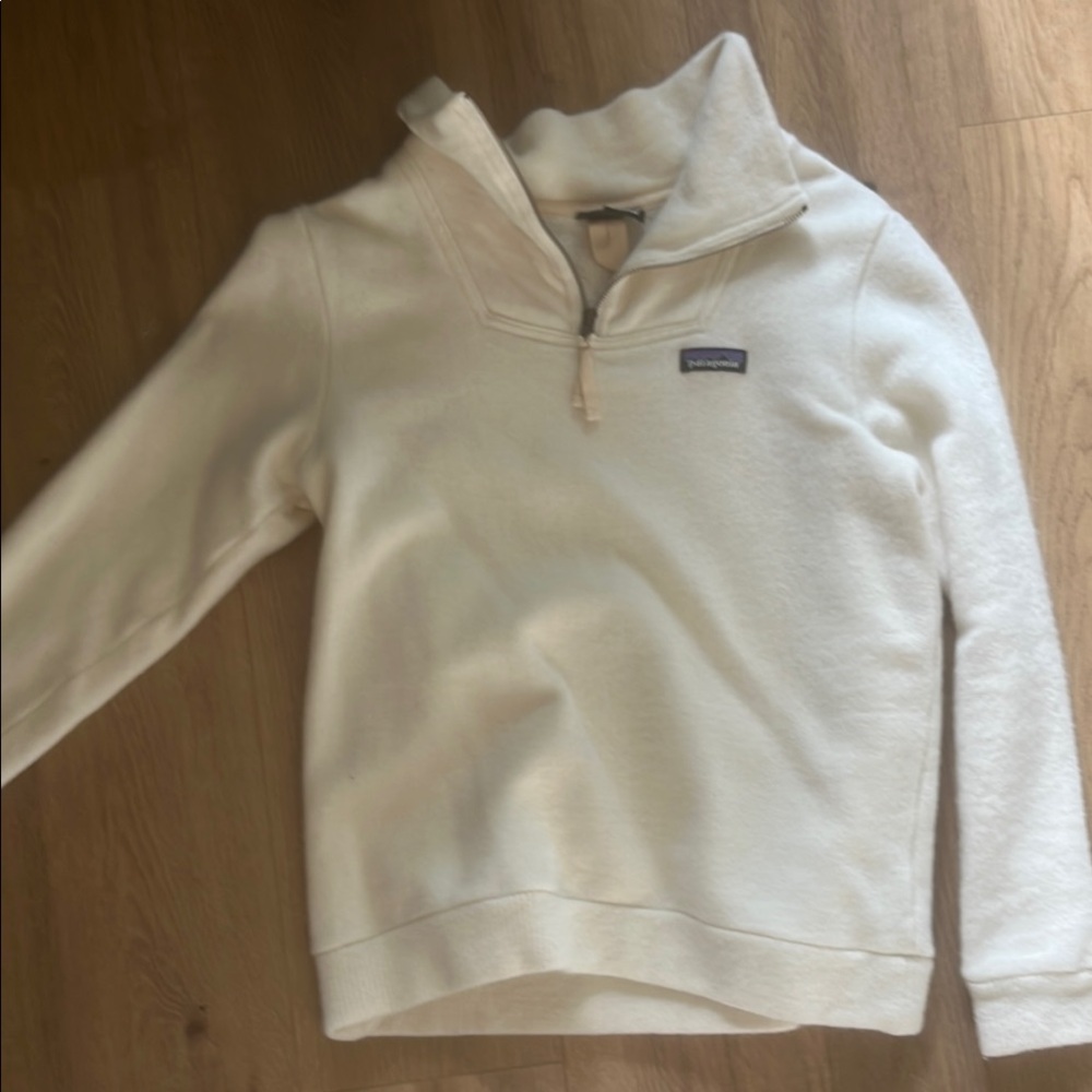 Patagonia Cream Half-Zip Fleece Pullover